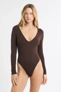 Online ETAM Body con cuello en V y manga larga CHOCOLATE