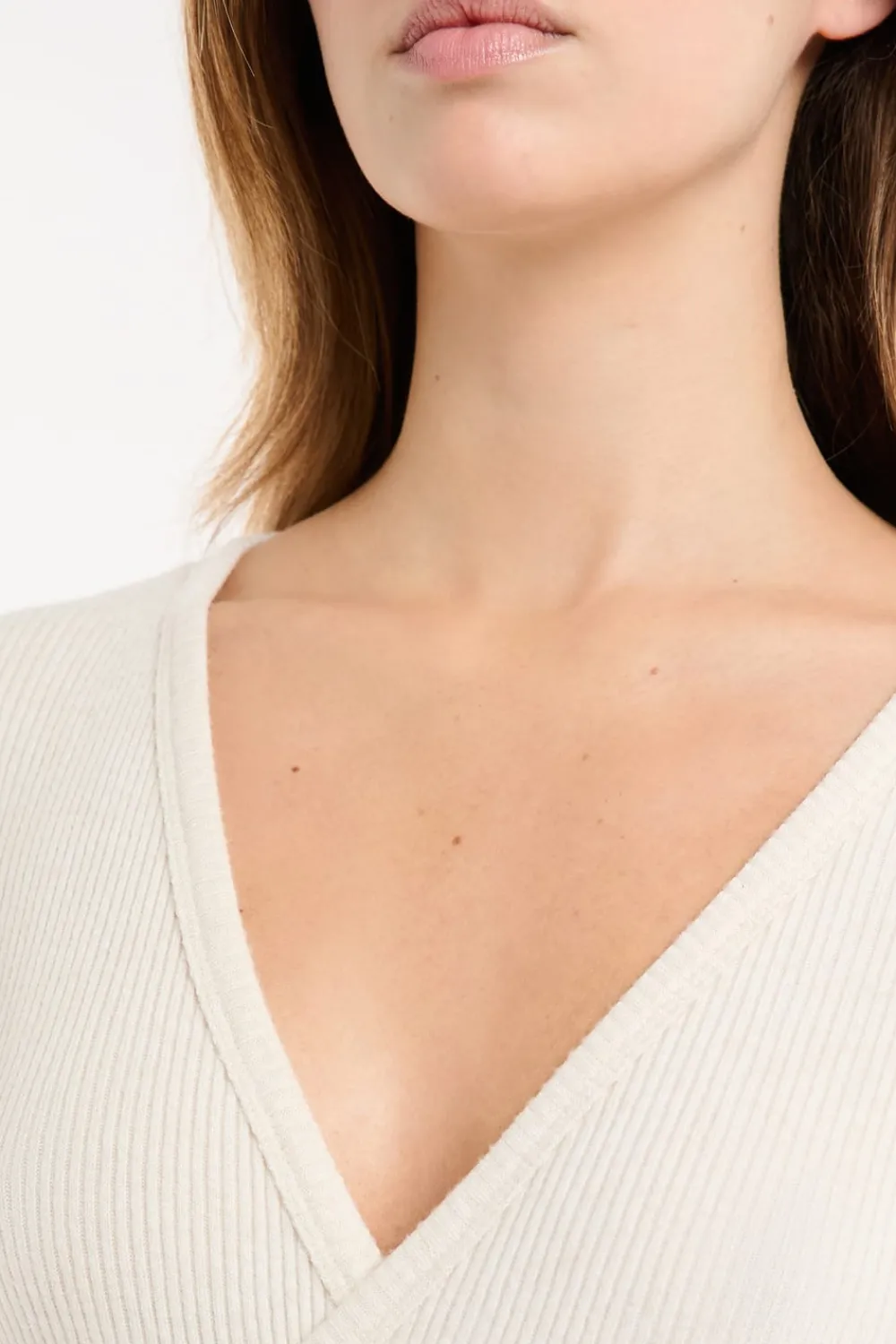 Clearance ETAM Body de manga larga con cuello cruzado BEIGE