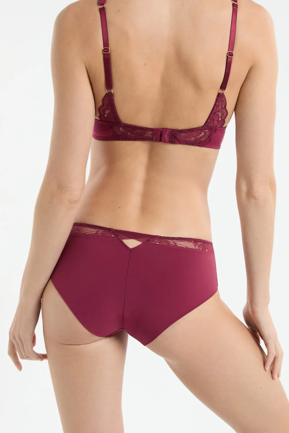 Sale ETAM Braga culotte con detalles de encaje BURDEOS GRANATE