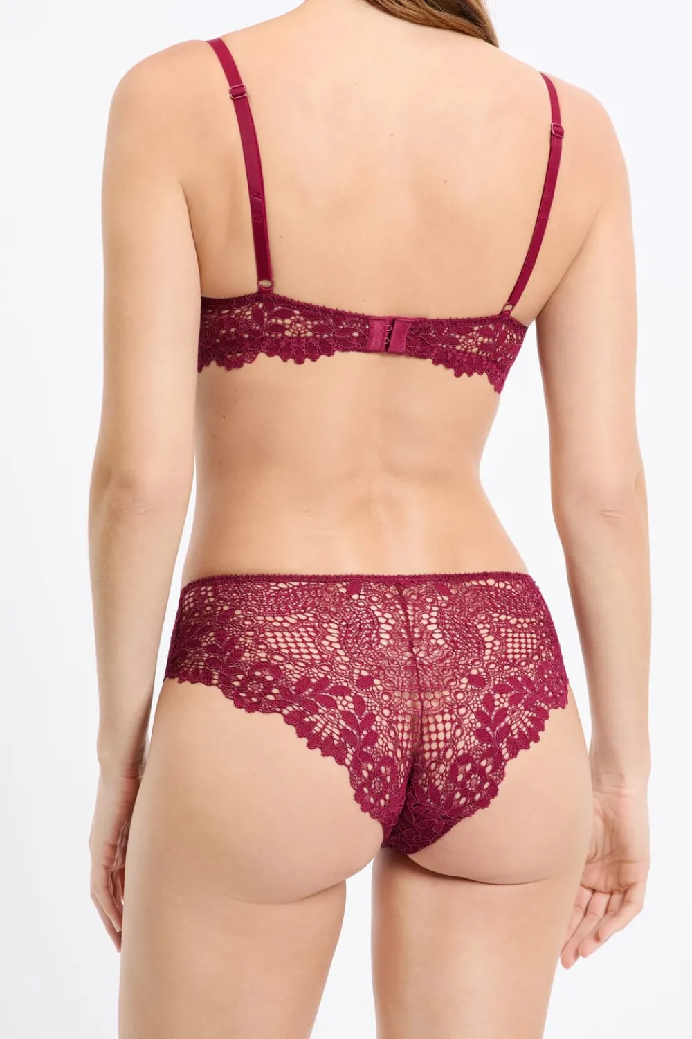 Outlet ETAM Braga culotte de encaje BURDEOS GRANATE