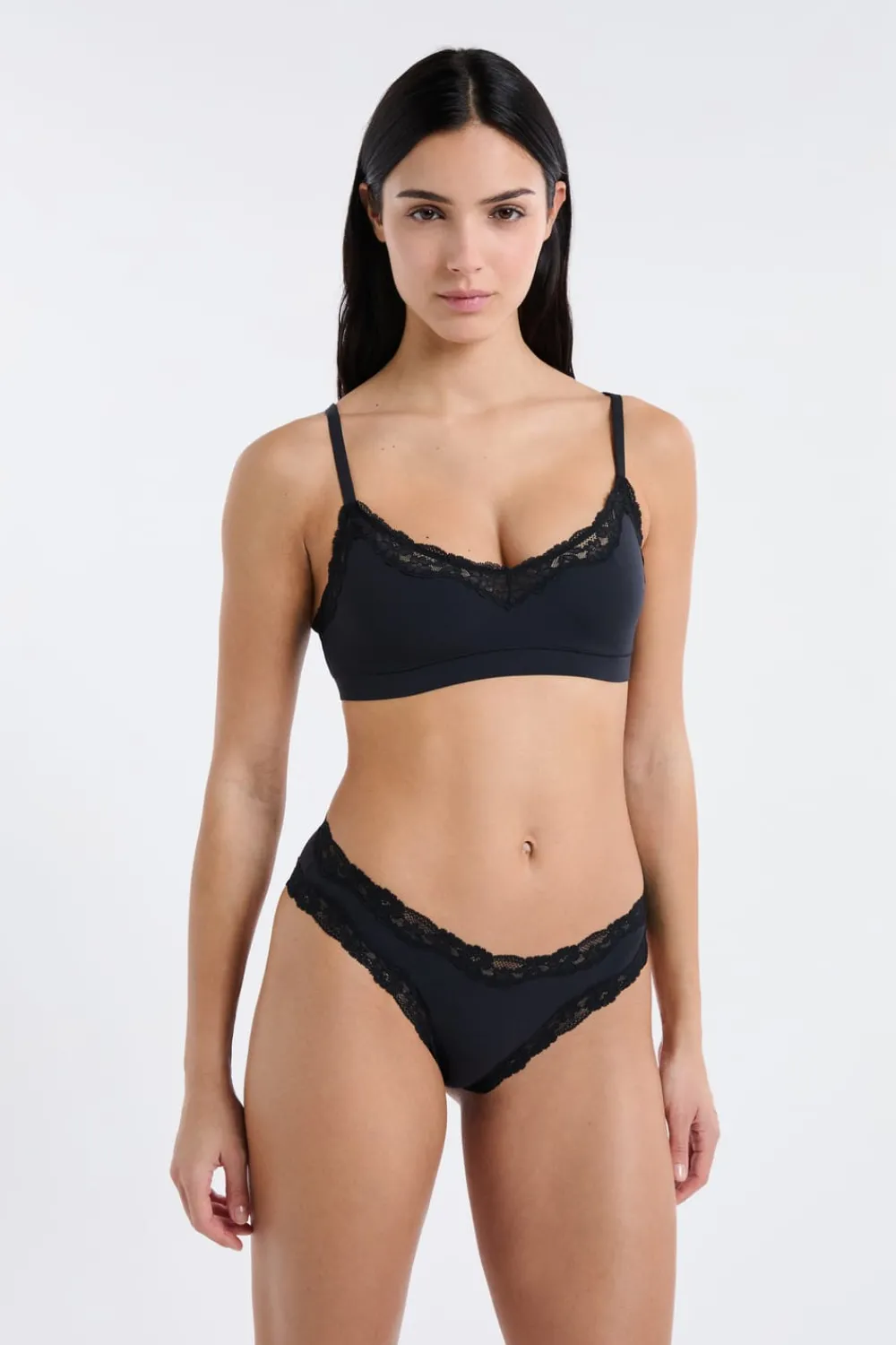 Clearance ETAM Braga de microfibra y encaje NEGRO