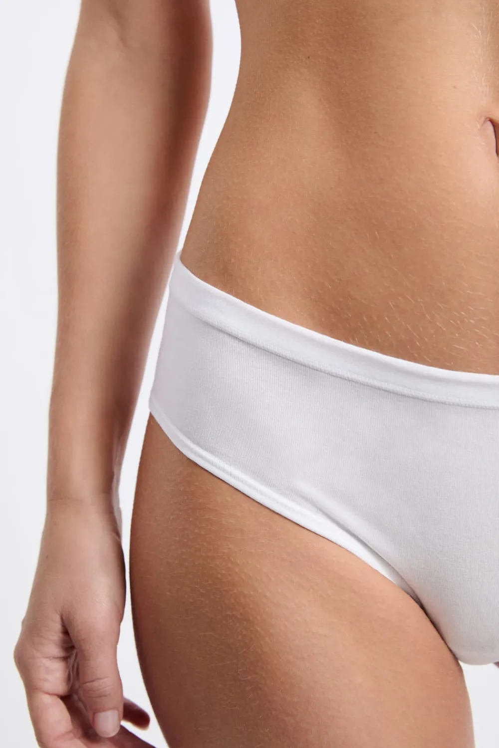 Hot ETAM Braguita brasileña de algodón orgánico elástico BLANCO
