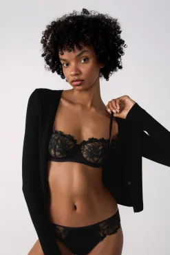 Clearance ETAM Braguita brasileña de tul bordado NEGRO