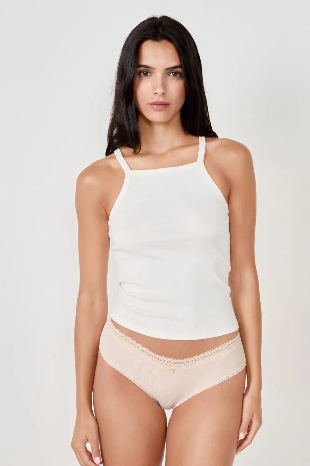 ETAM Braguita culotte de microfibra con detalle de encaje NATURAL