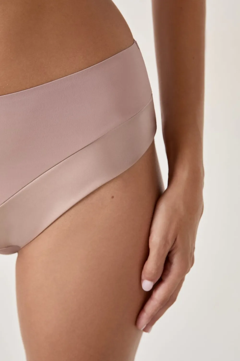 Hot ETAM Braguita culotte de microfibra satinada TOPO