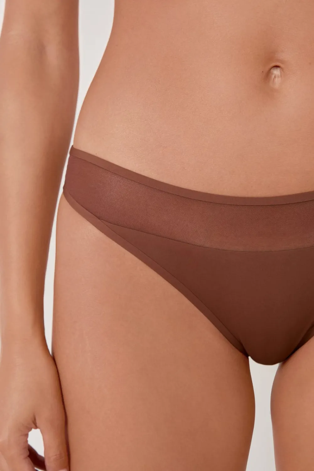 Clearance ETAM Braguita de malla MARRÓN