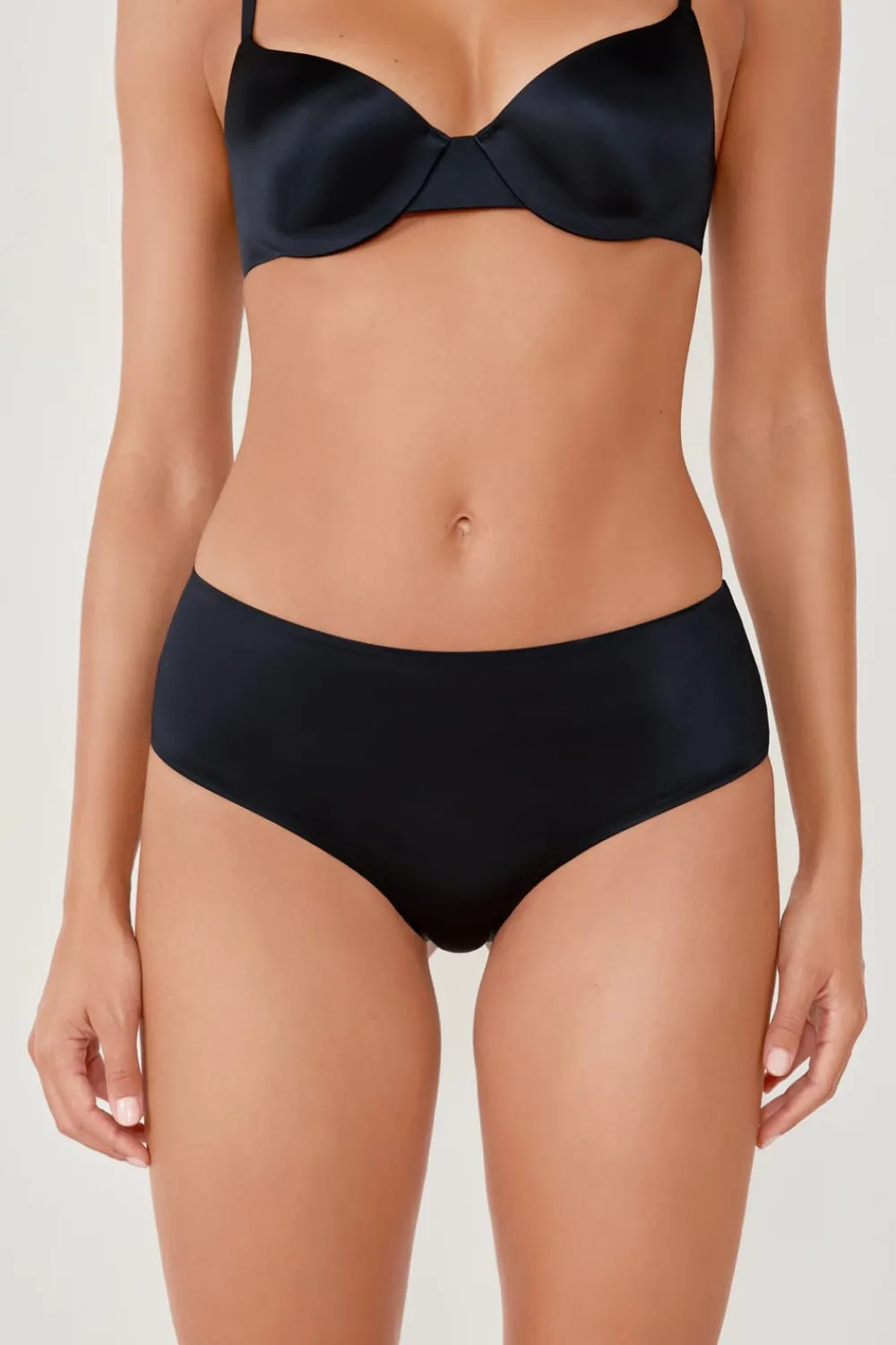 Clearance ETAM Braguita de microfibra NEGRO