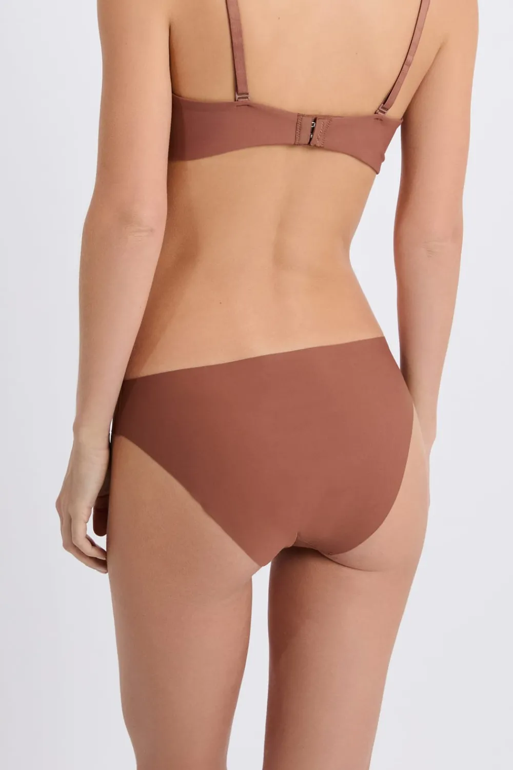 New ETAM Braguita de microfibra MARRÓN