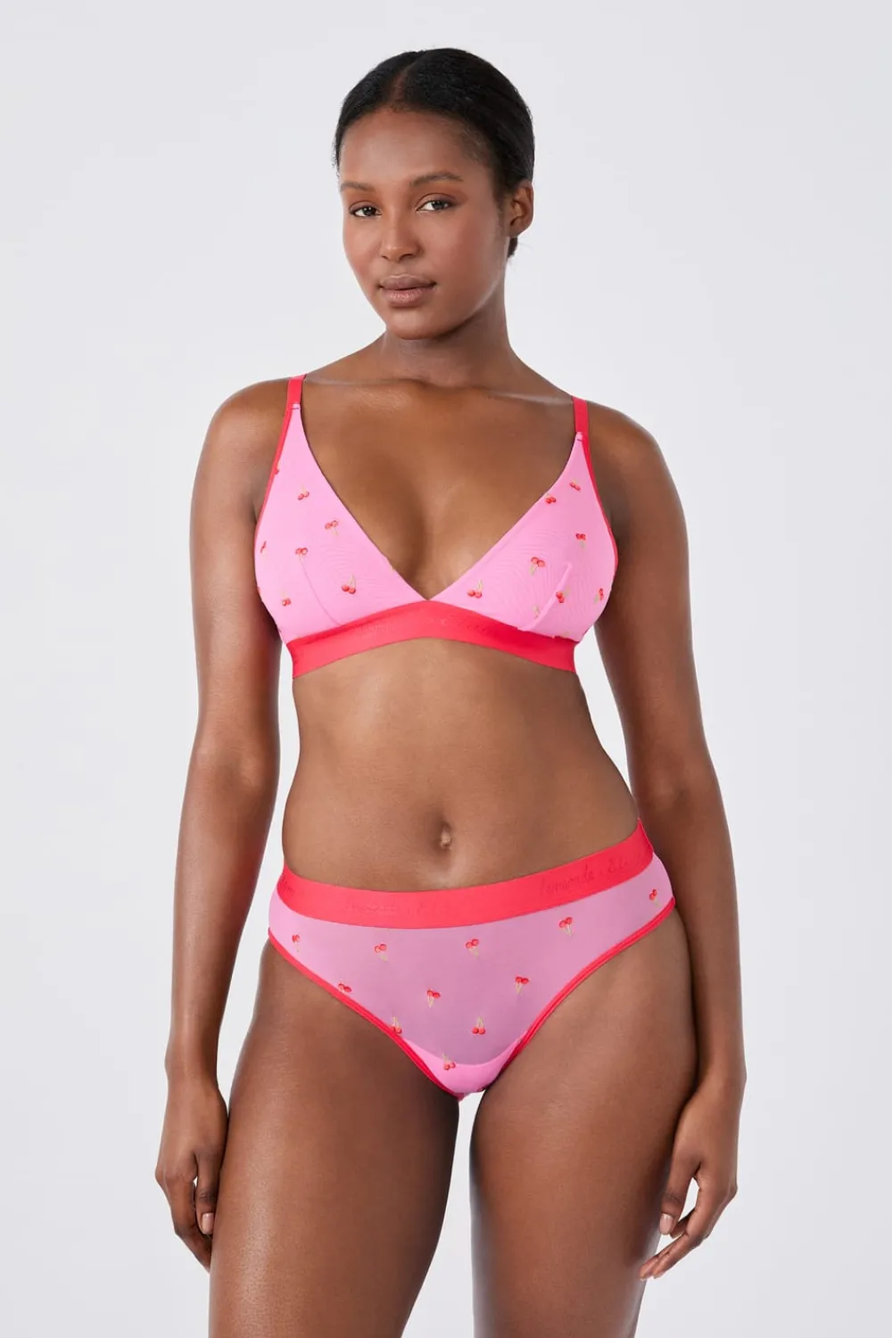 ETAM Braguitas con bordado x Lemonade Dolls ROSE