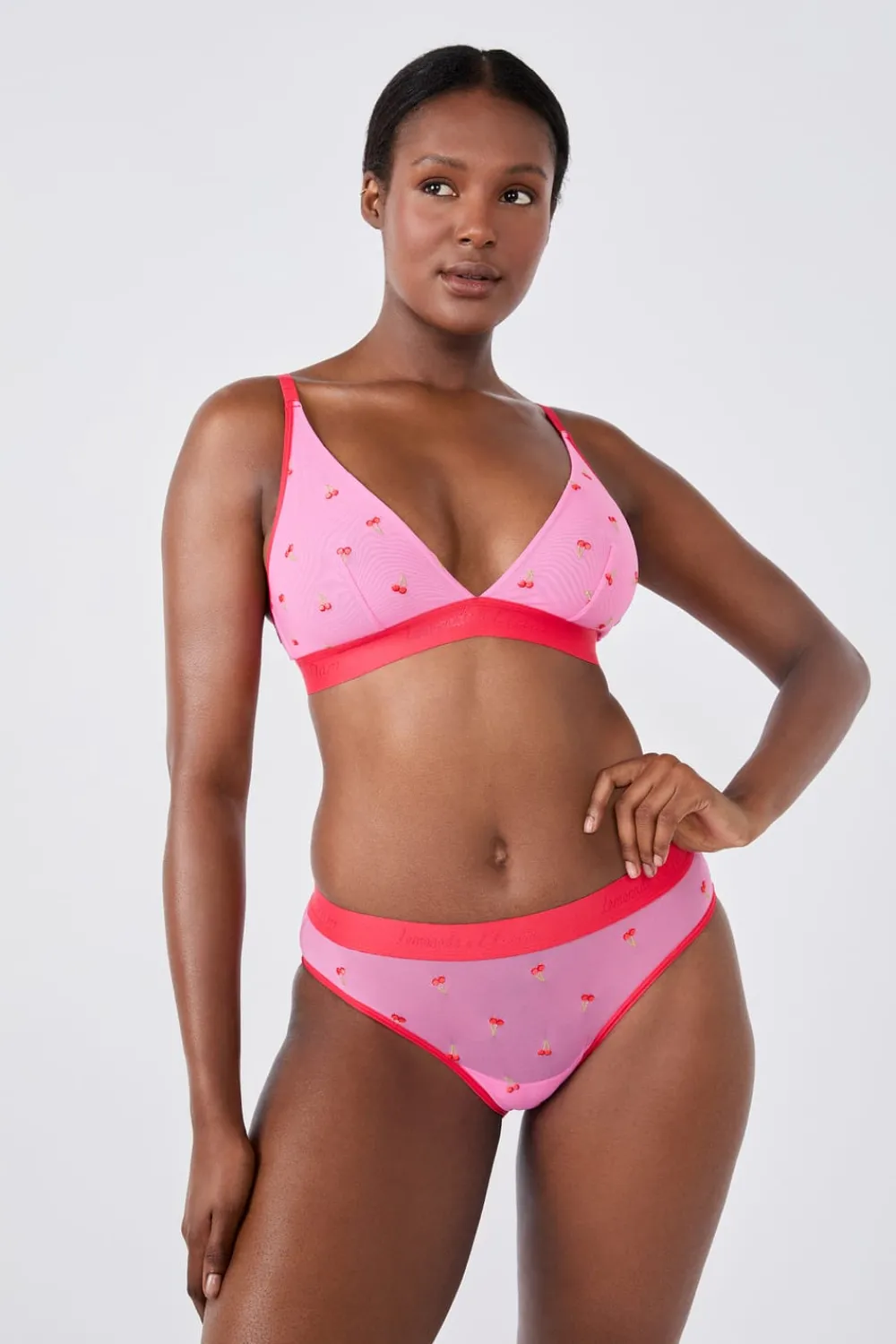 ETAM Braguitas con bordado x Lemonade Dolls ROSE