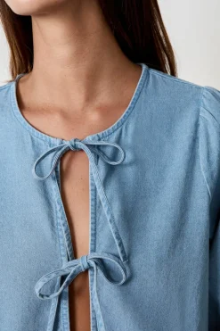 Discount ETAM Camisa anudada en el frente efecto denim AZUL