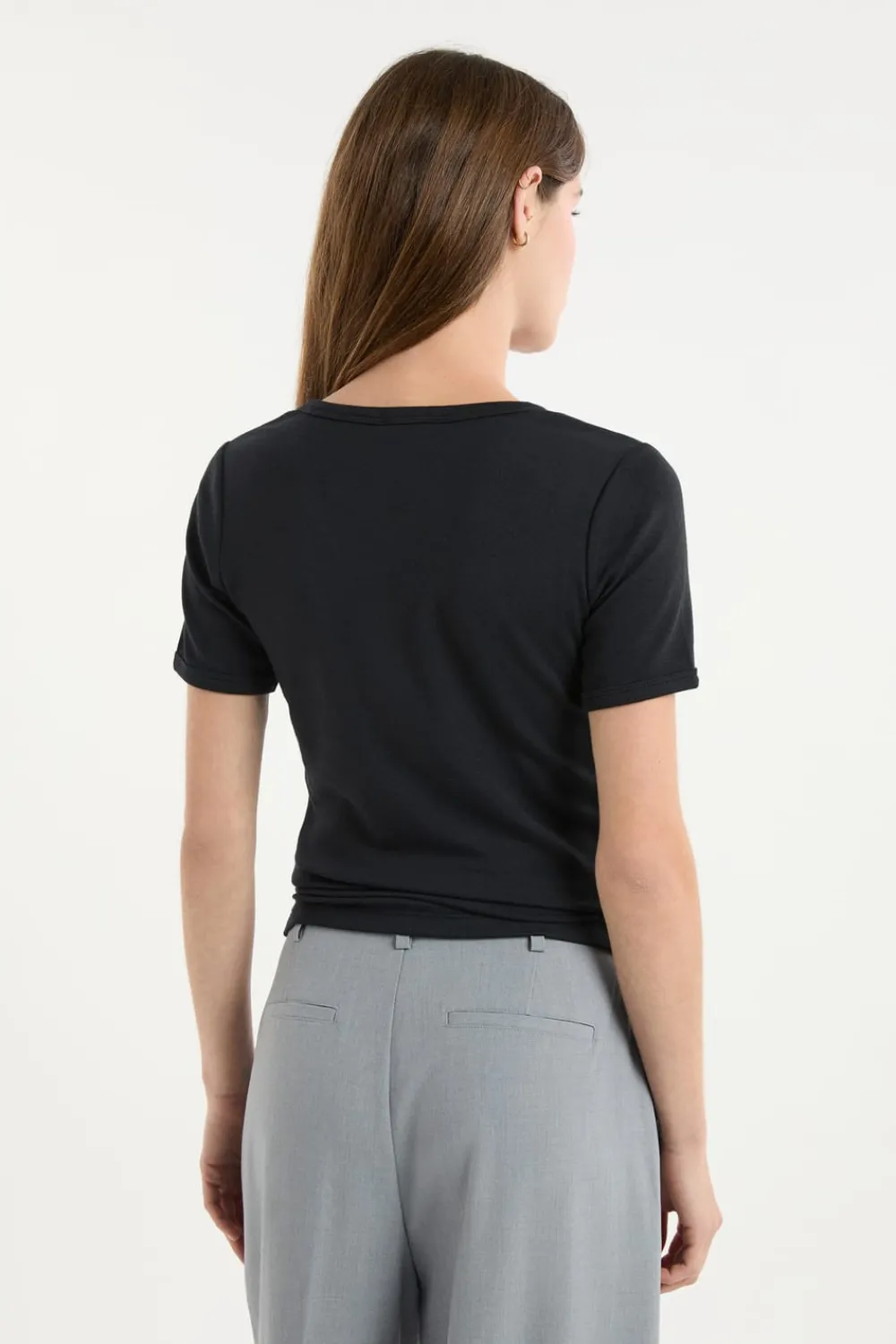 ETAM Camiseta con cuello en V y algodón NEGRO