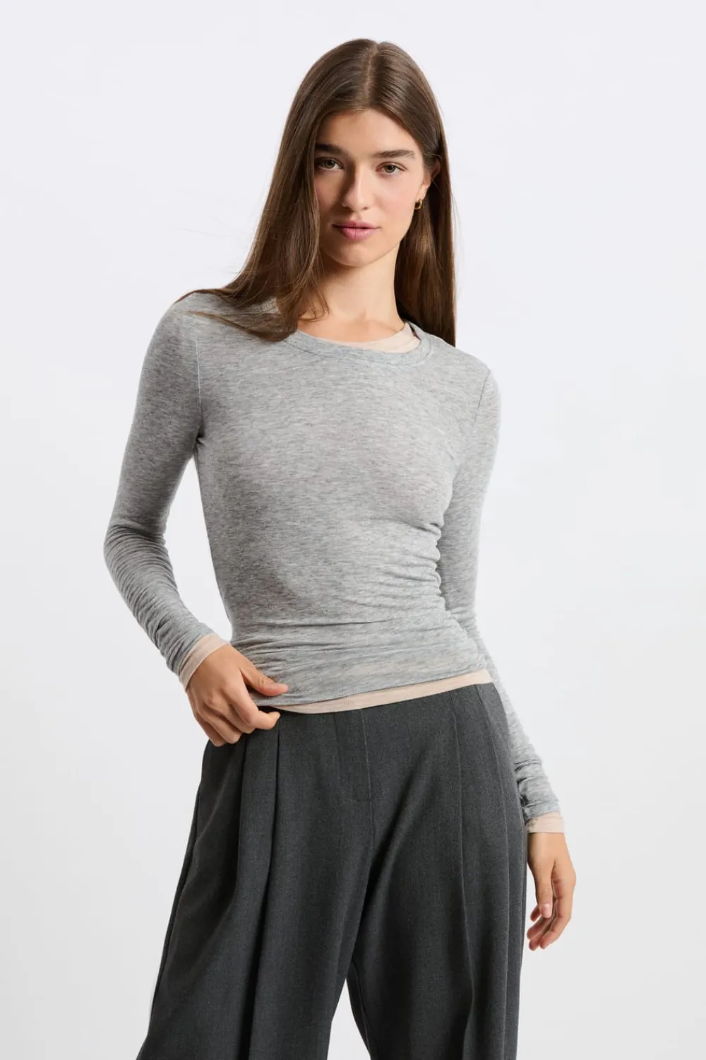 Best ETAM Camiseta de cuello redondo con lana GRIS