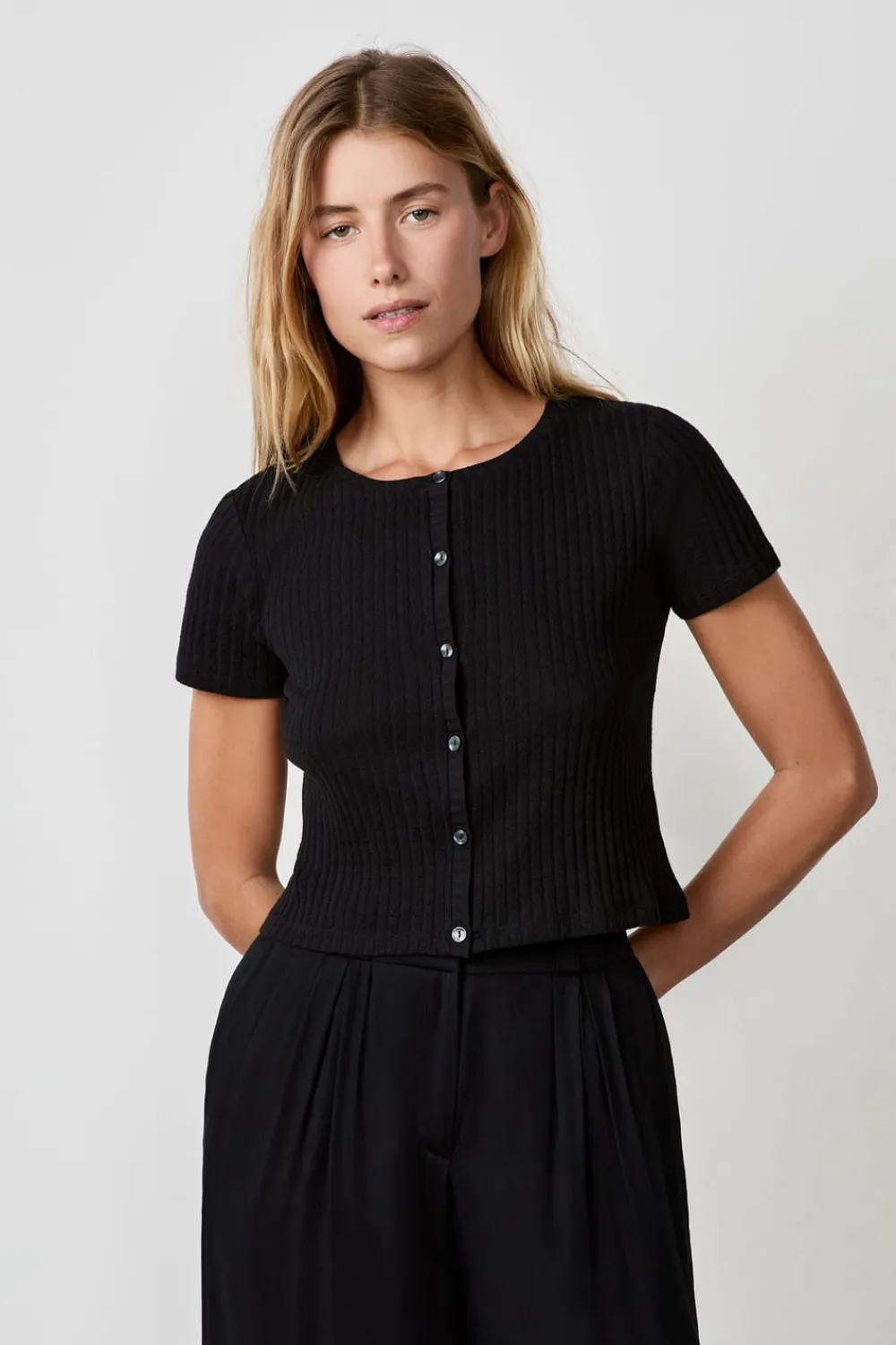 Online ETAM Camiseta de manga corta con botones NEGRO