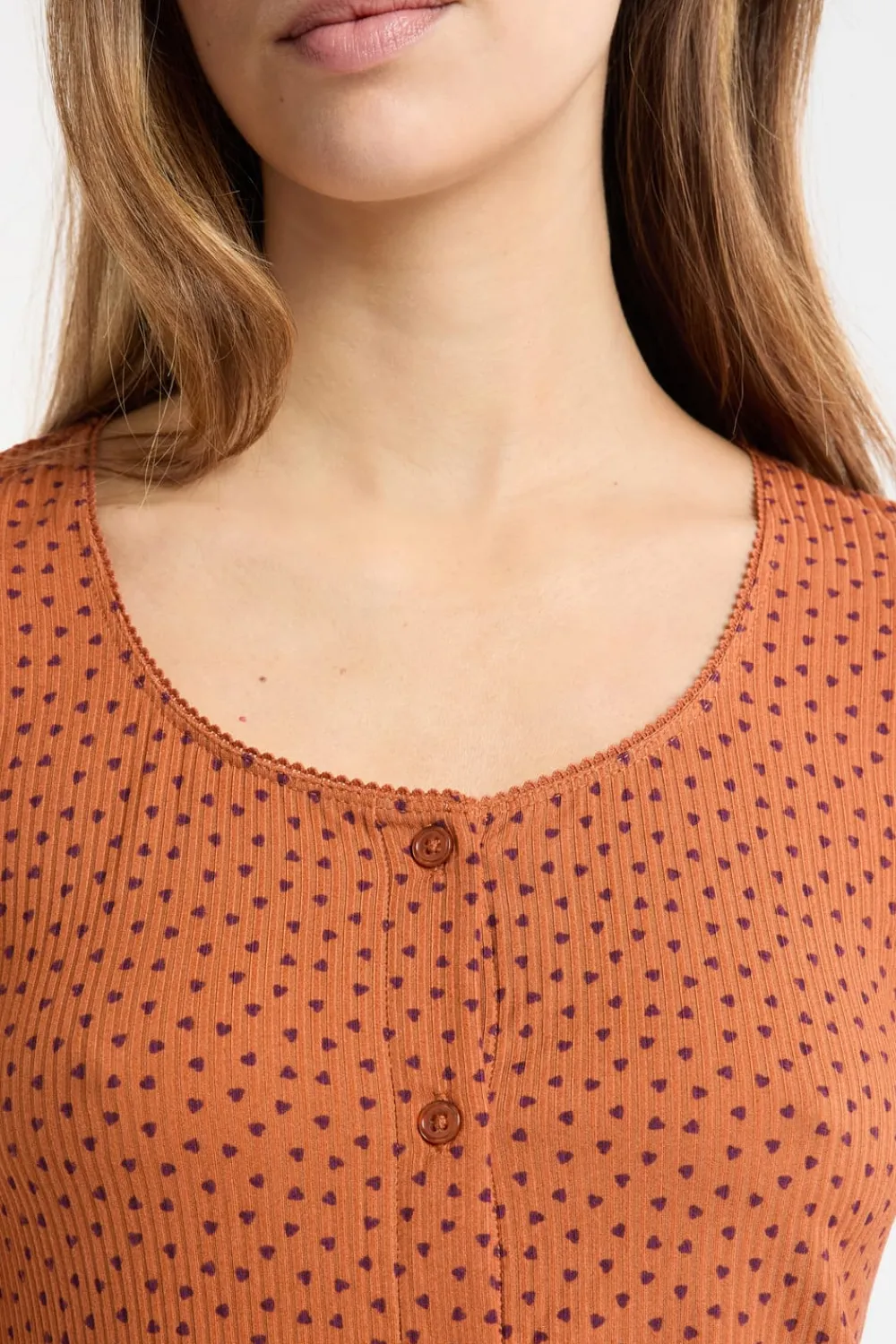 Online ETAM Camiseta de pijama con estampado de corazones MARRÓN