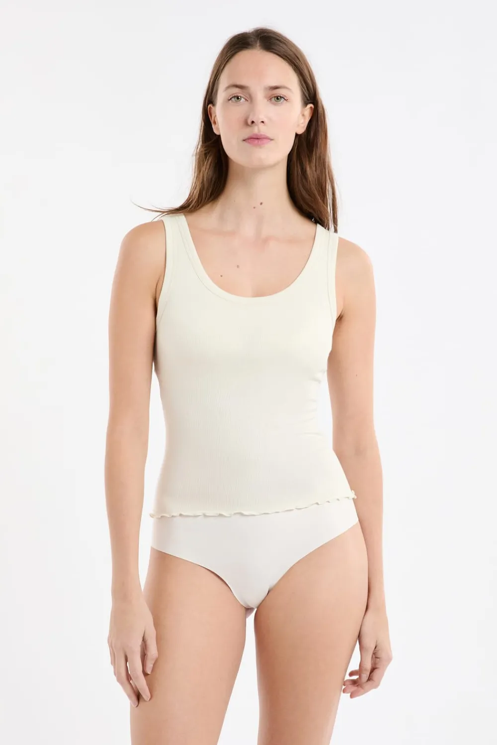Online ETAM Camiseta sin mangas con sujetador integrado crudo