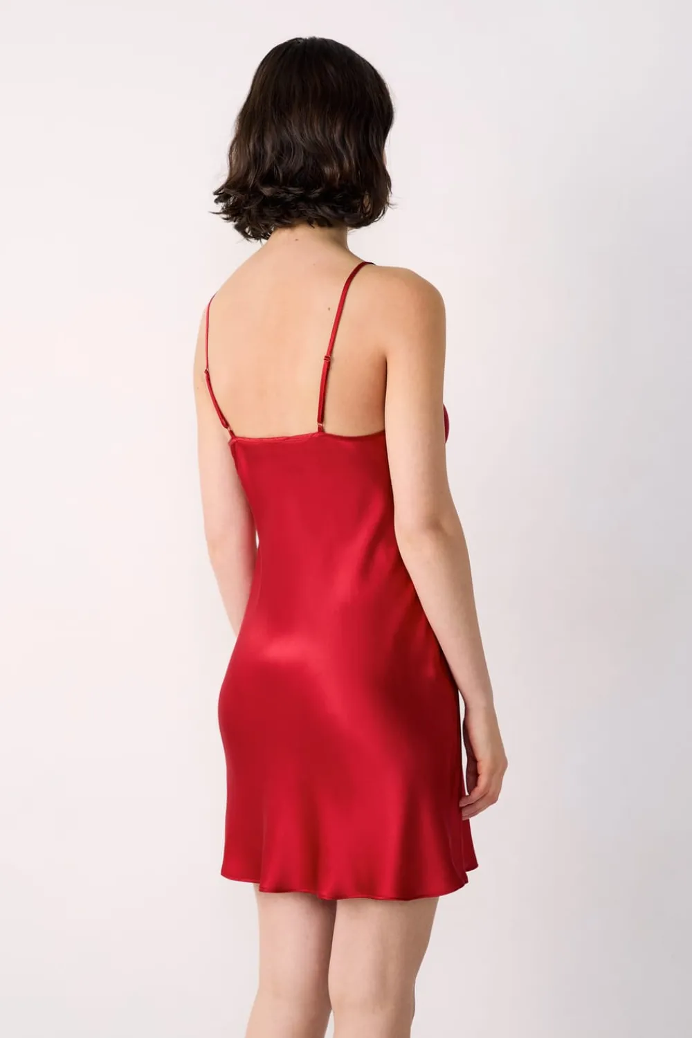 Outlet ETAM Camisón de seda CARDINAL