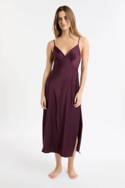 Online ETAM Camisón largo de satén morado