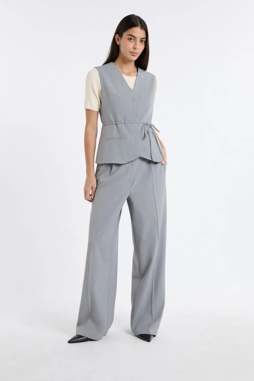 Best ETAM Chaleco sin mangas con lazada GRIS
