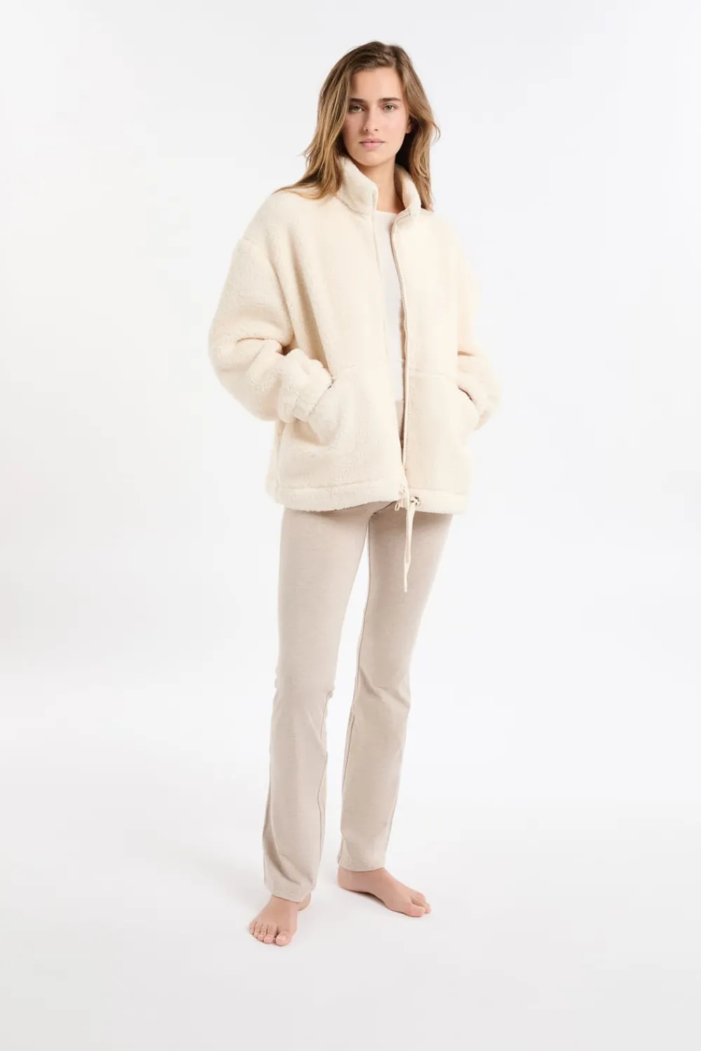 New ETAM Chaqueta polar oversize con cuello alto y cordón crudo