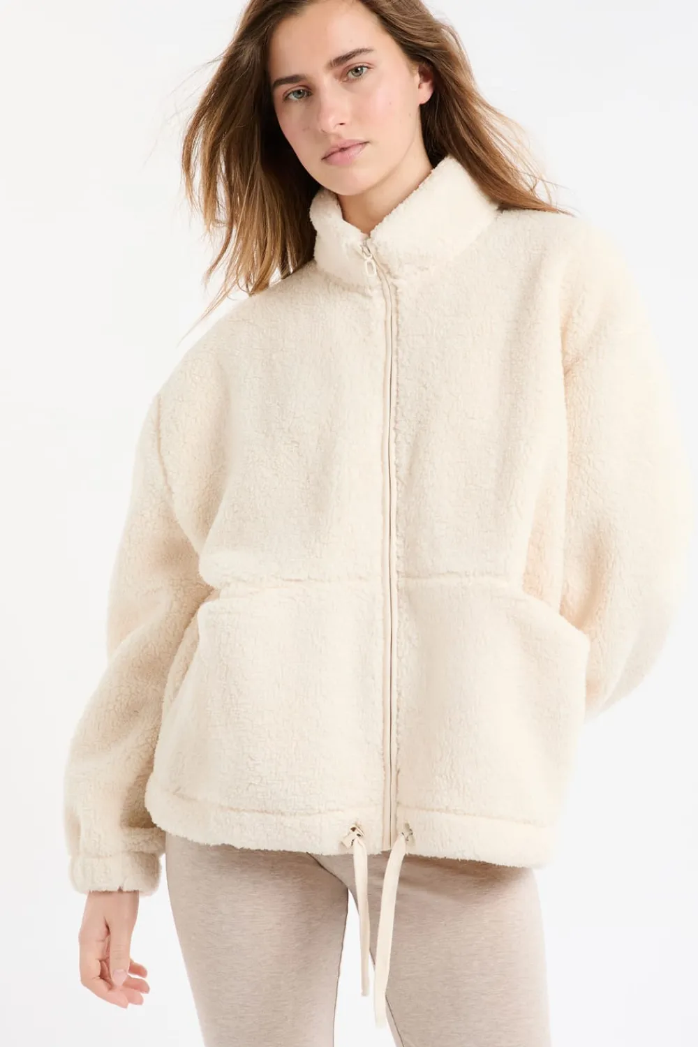 New ETAM Chaqueta polar oversize con cuello alto y cordón crudo