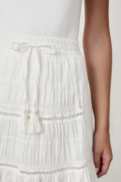 ETAM Falda bordada BLANCO
