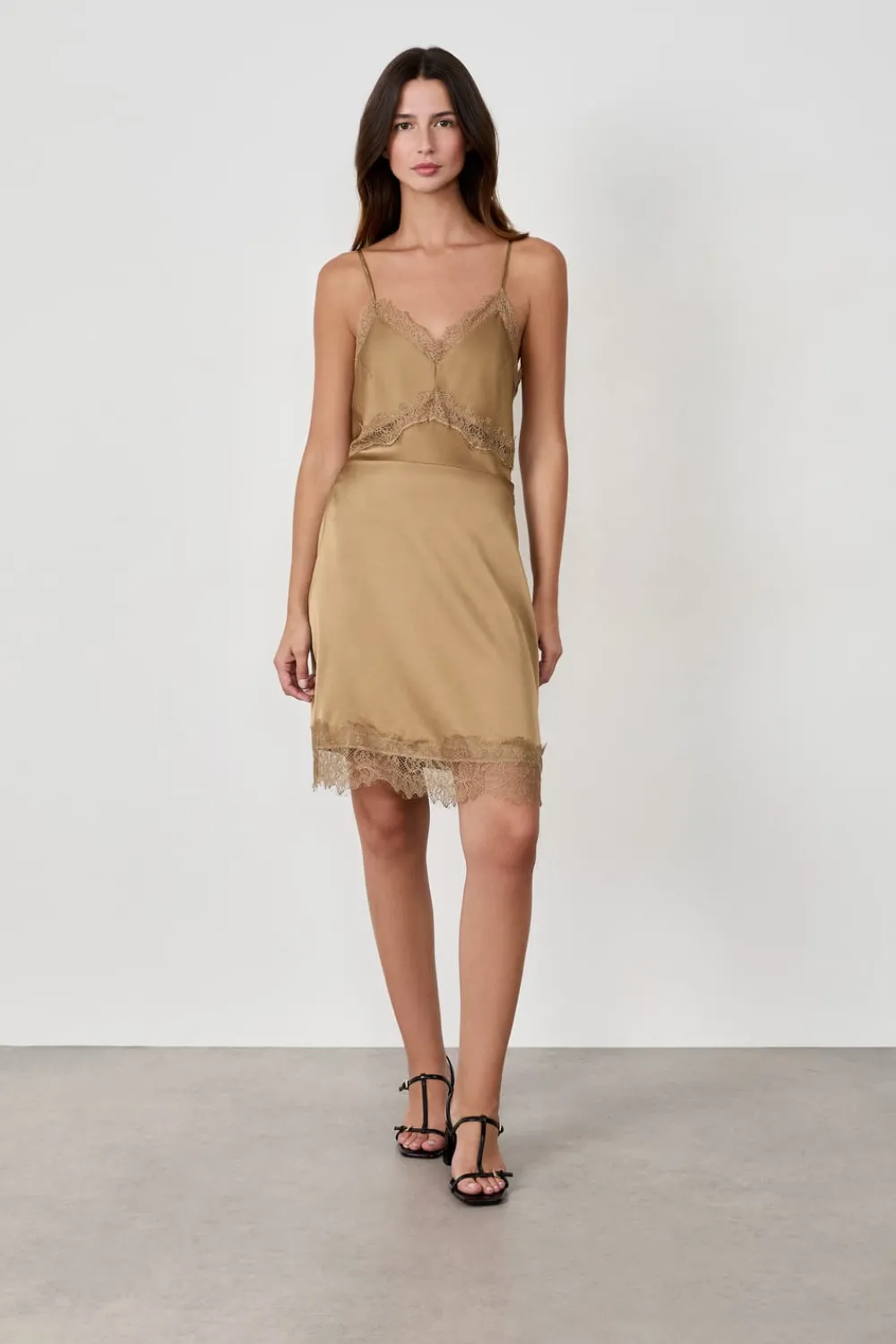 New ETAM Falda con encaje KAKI