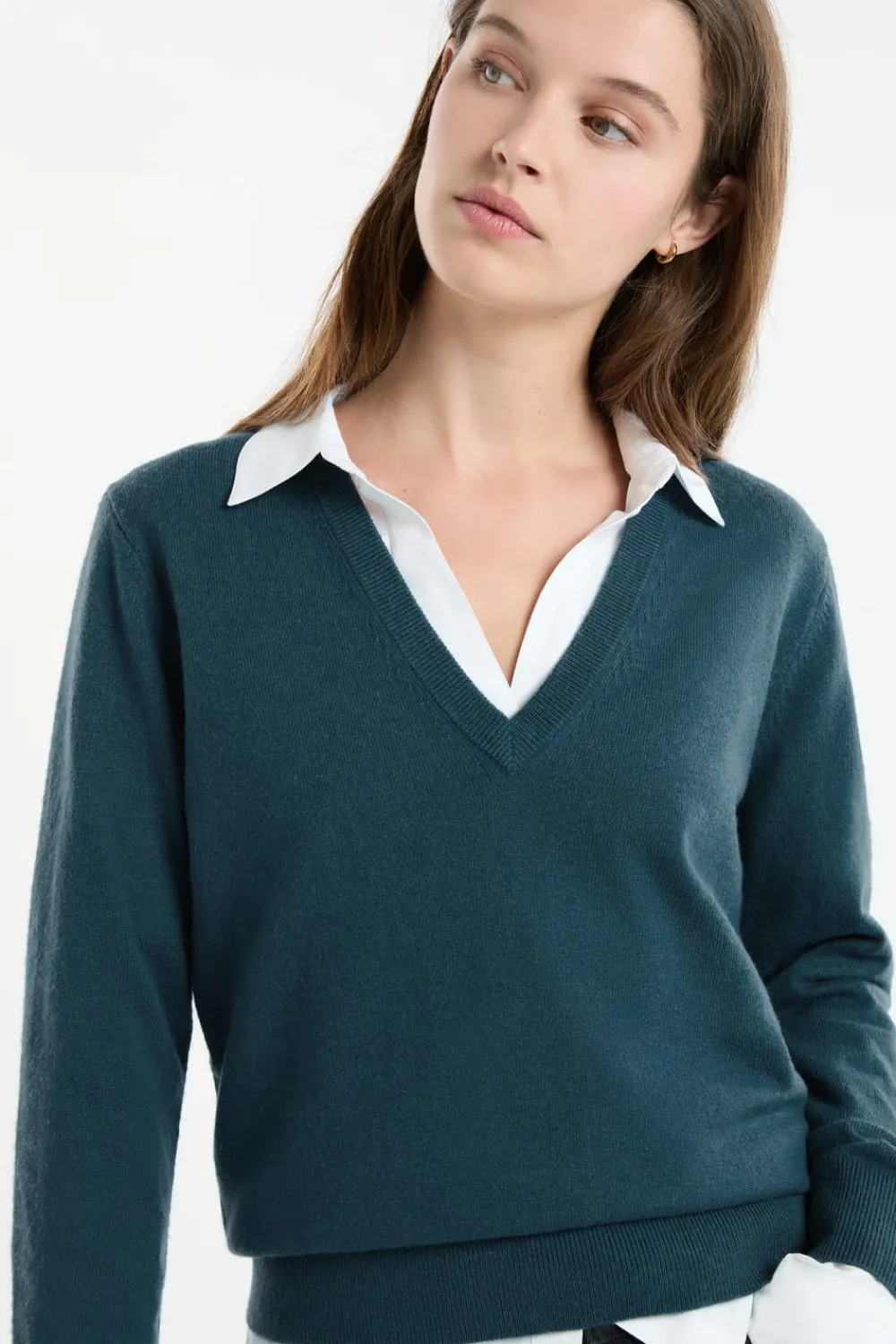 ETAM Jersey con cuello en V de lana VERDE PATO
