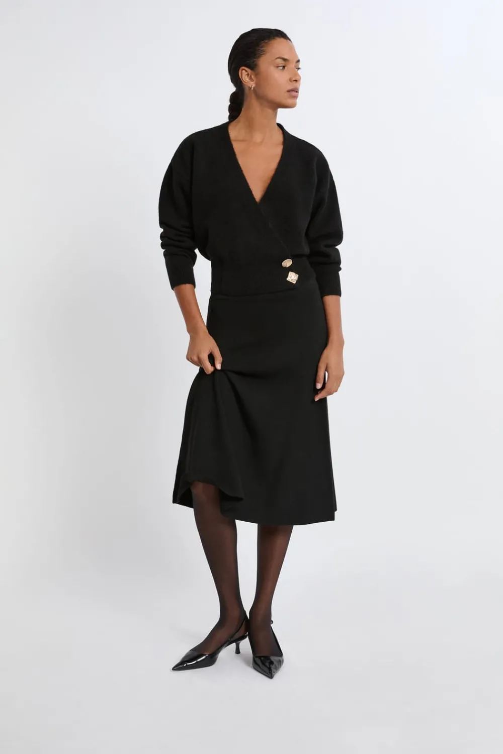 Best ETAM Jersey con cuello en V y botones dorados NEGRO