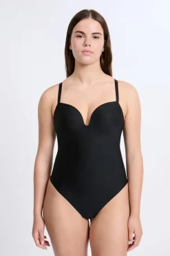 New ETAM Moldeador - Fuerte sujeción NEGRO