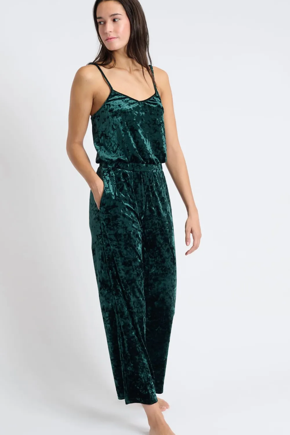 New ETAM Mono de pijama de terciopelo VERDE OSCURO