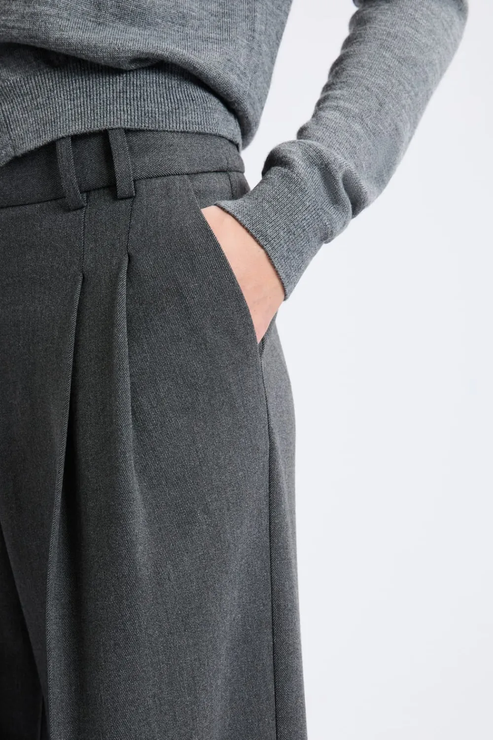 ETAM Pantalón ancho de sarga ANTRACITA
