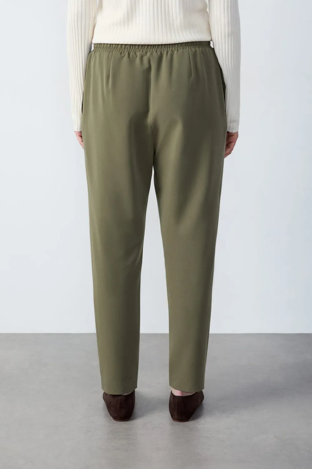 Clearance ETAM Pantalón corte cigarette con lazada ARCILLA