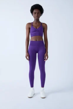Discount ETAM Pantalón corto de deporte VIOLETA