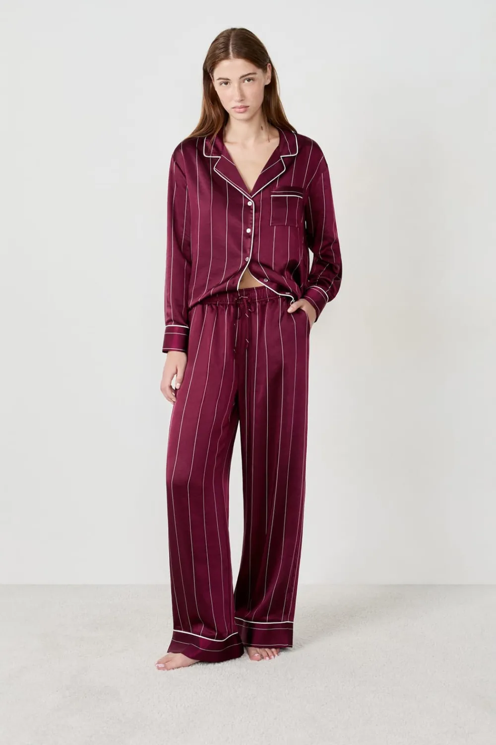 Sale ETAM Pantalón de pijama a rayas de satén BURDEOS GRANATE