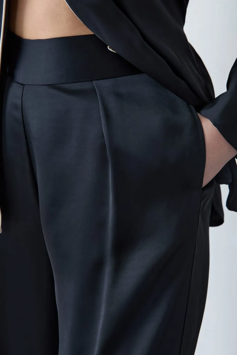 Outlet ETAM Pantalón de pijama de satén NEGRO