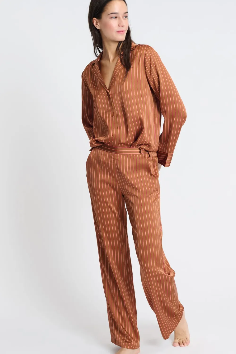 Sale ETAM Pantalón de pijama satinado a rayas BRONZE