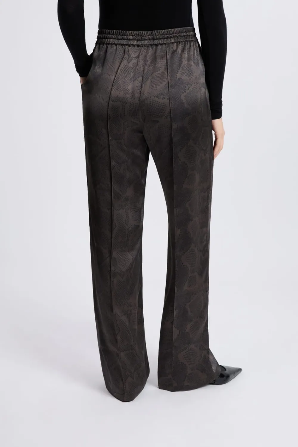 Clearance ETAM Pantalon large satiné à imprimé serpent IMP FD BRIQUE