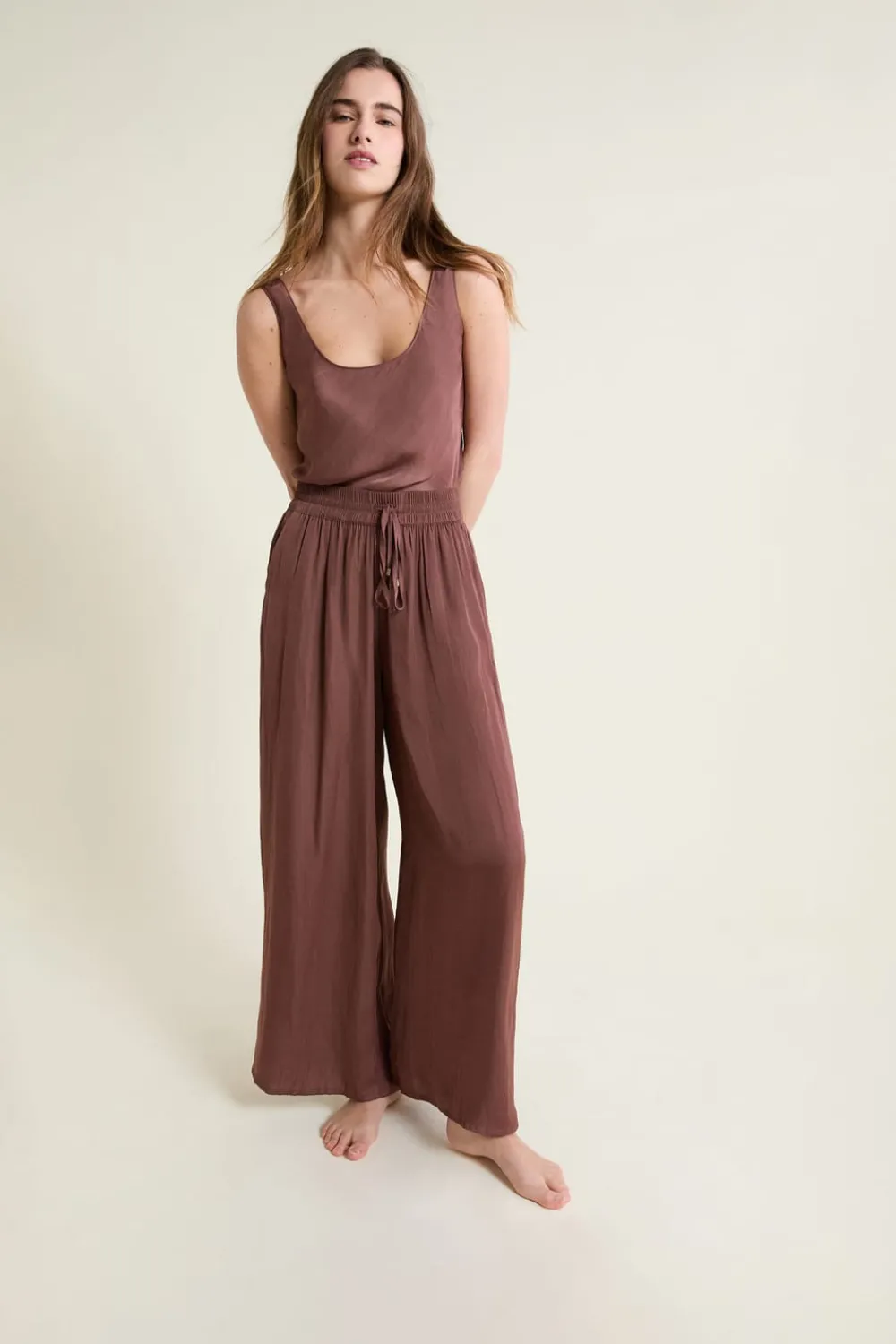 Hot ETAM Pantalon satiné coupe large CHOCOLAT