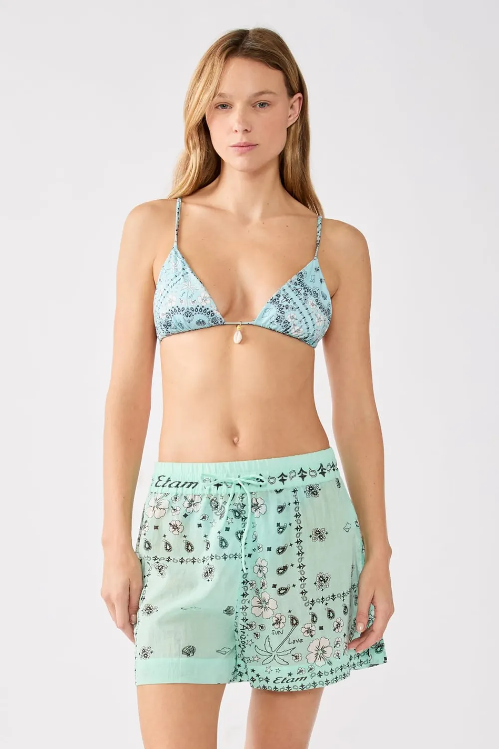 Sale ETAM Pantalones cortos de algodón estampados ESTAMPADO FONDO VERDE