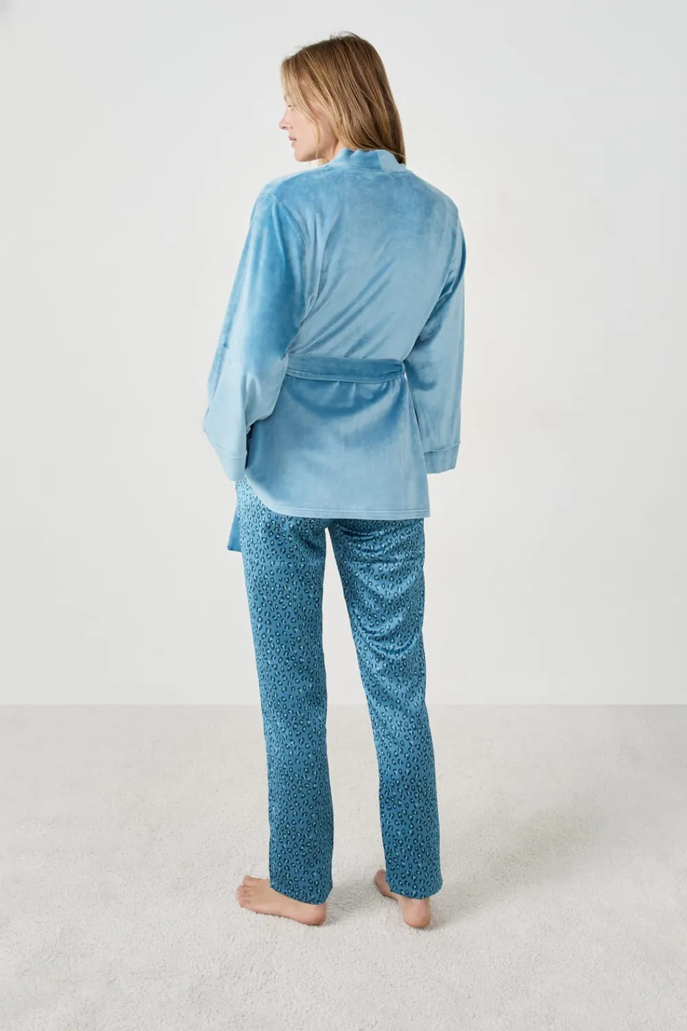 Online ETAM Pijama de 3 piezas GRIS