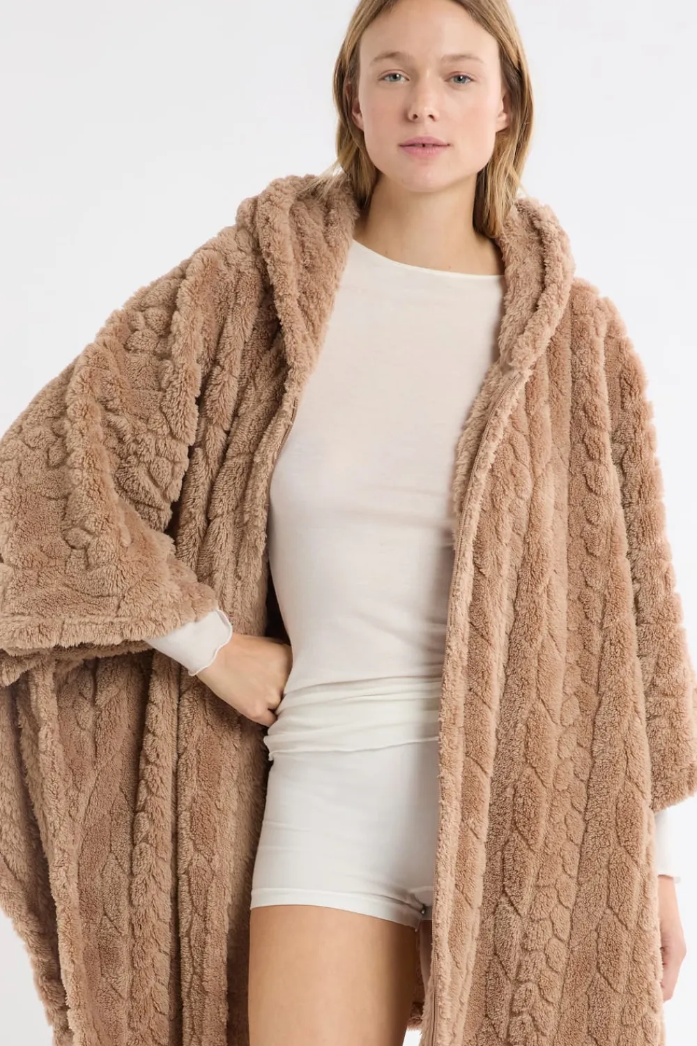 New ETAM Poncho con mangas 3/4 ARENA