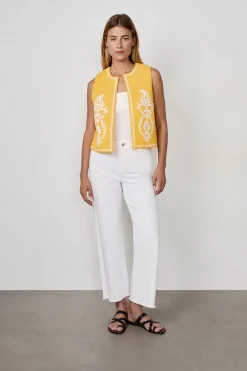ETAM Rebeca bordada sin mangas AMARILLO