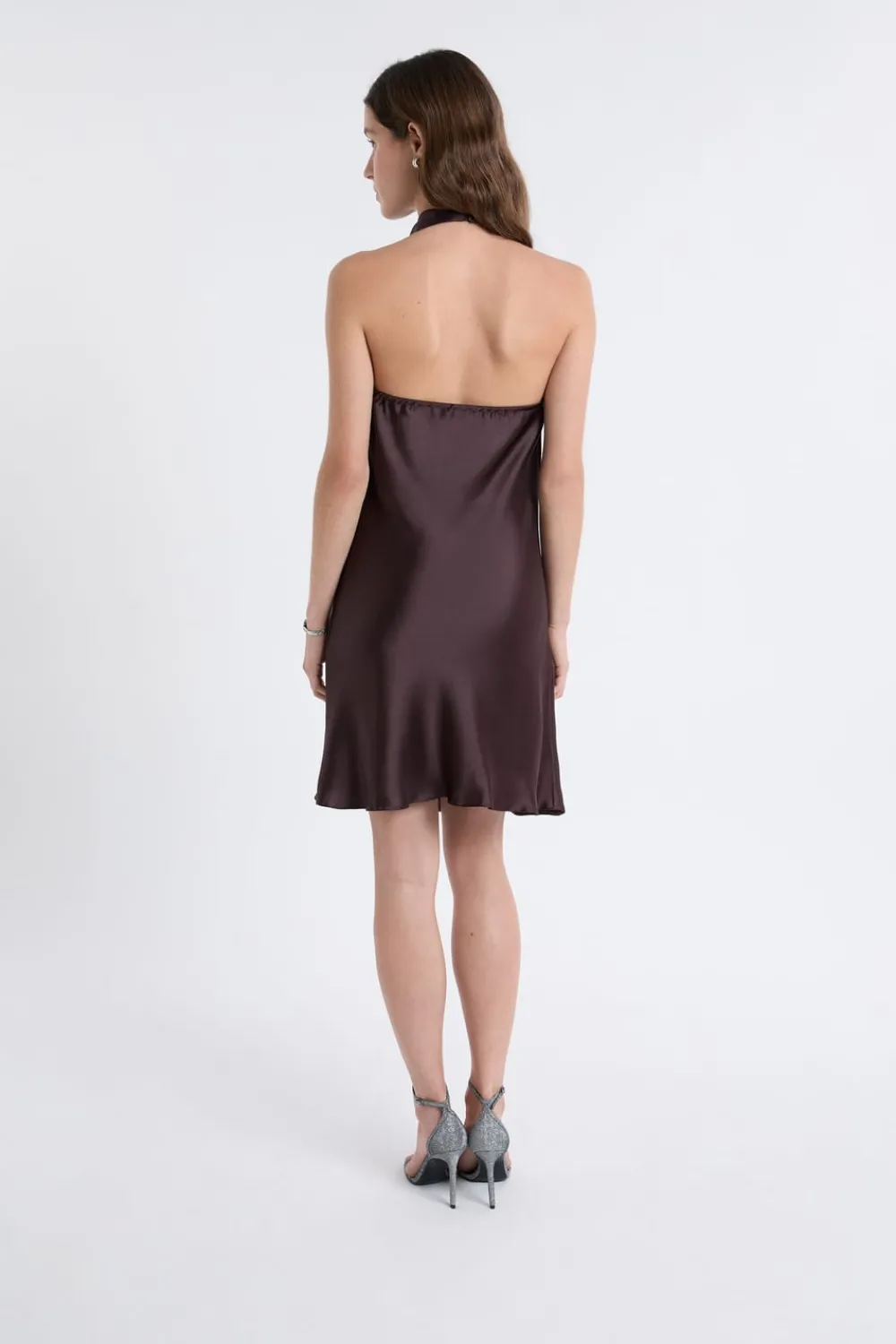 Sale ETAM Robe satinée avec col benitier MARRON