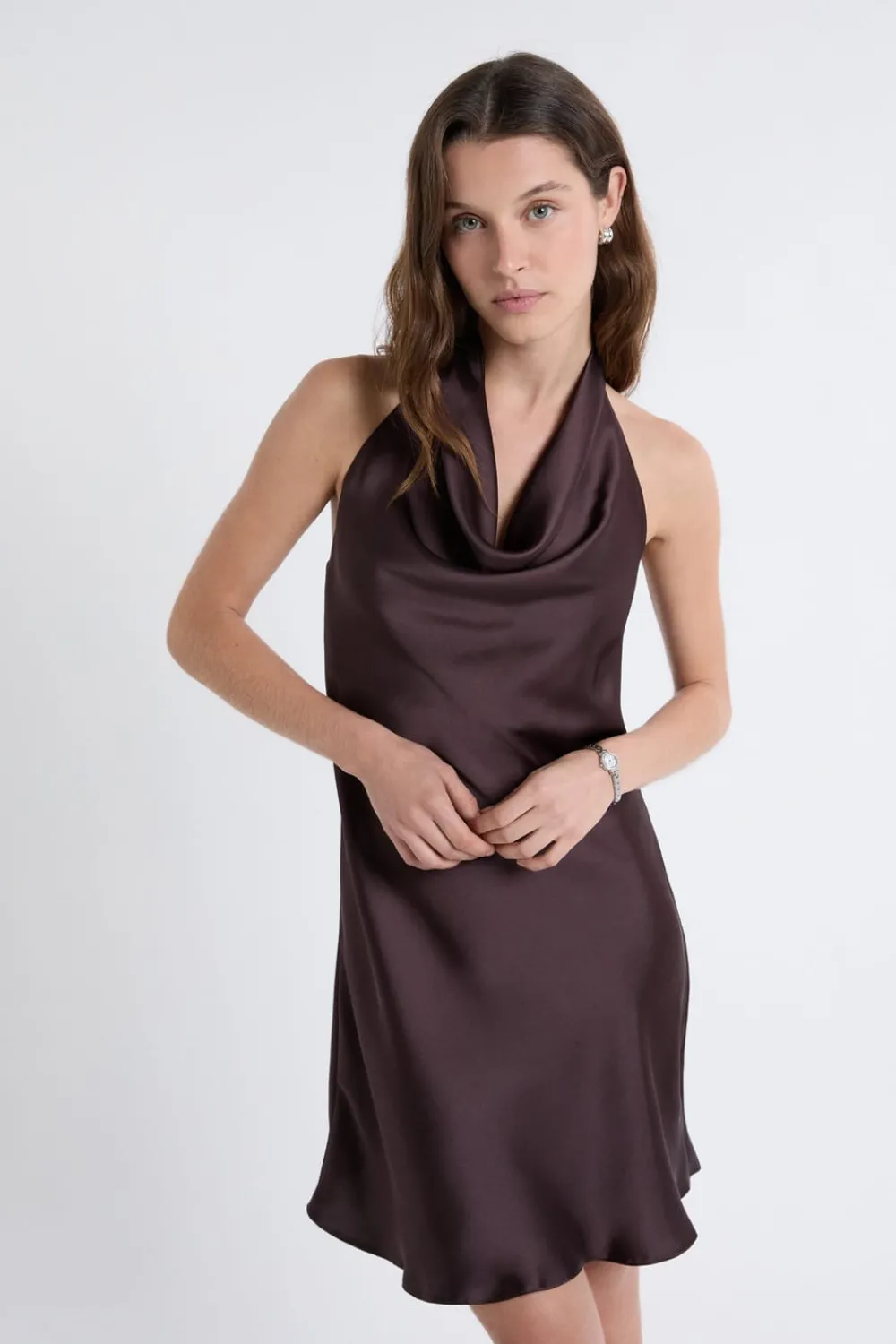 Sale ETAM Robe satinée avec col benitier MARRON