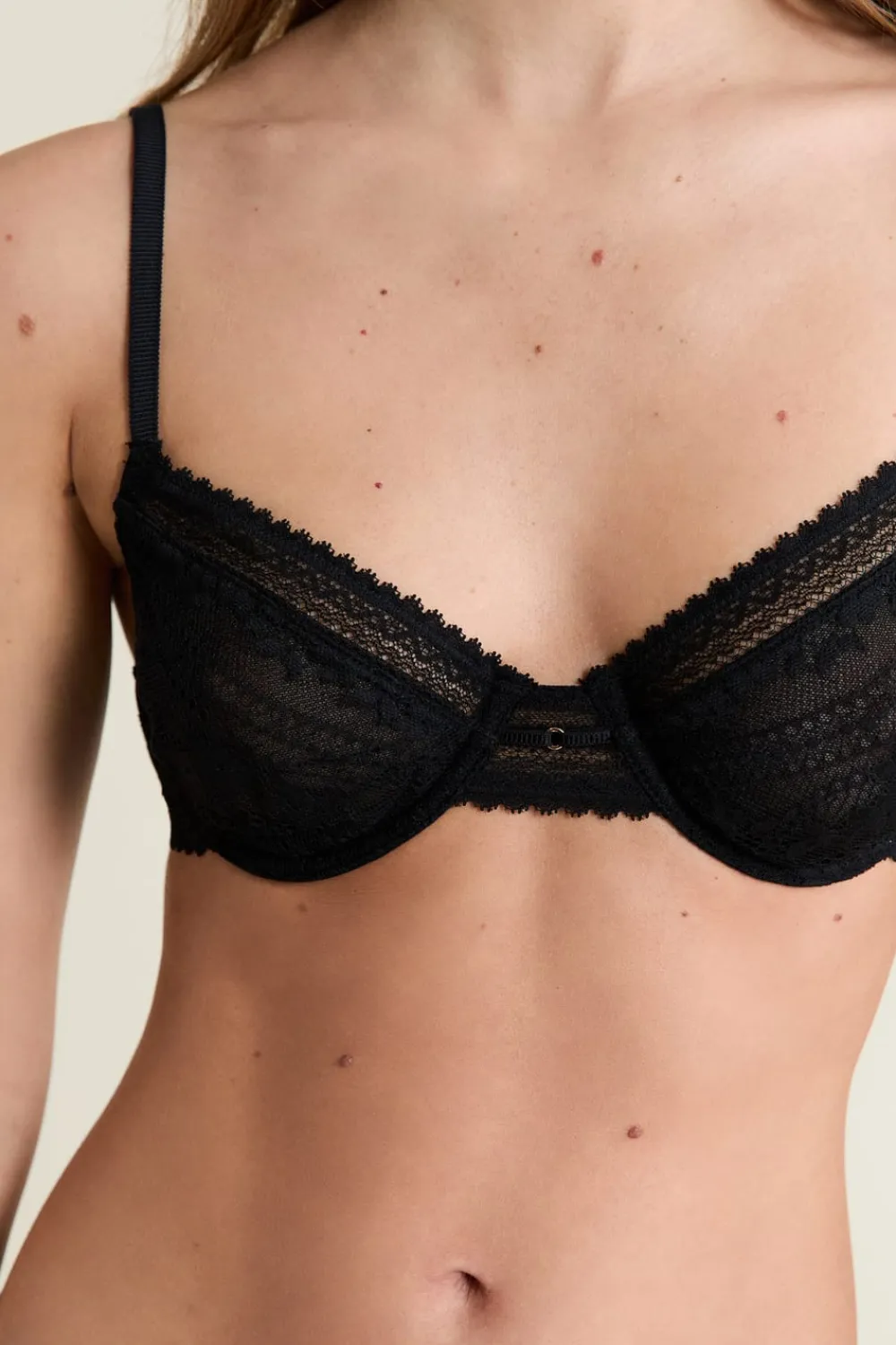 Hot ETAM Soutien-gorge en dentelle avec bijou doré NOIR
