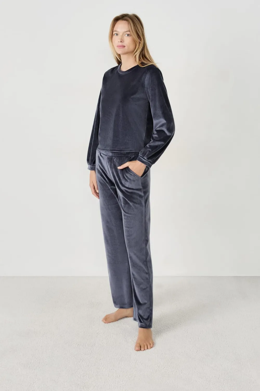 Outlet ETAM Sudadera con efecto terciopelo AZUL NOCHE