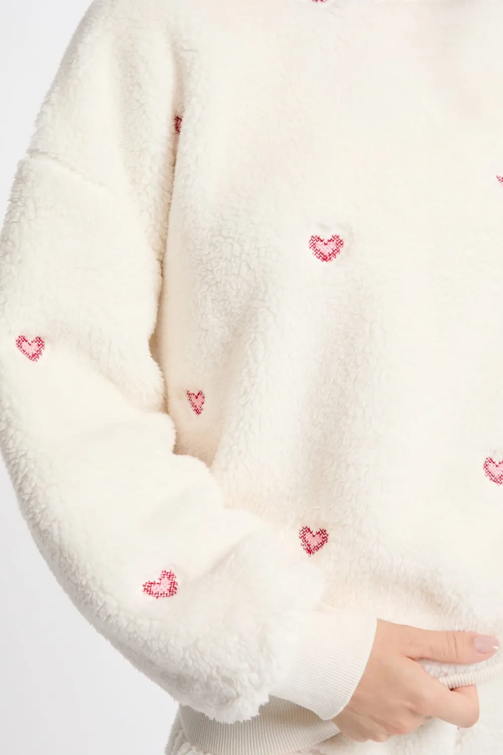 Online ETAM Sudadera con estampado de corazones efecto polar CRUDO