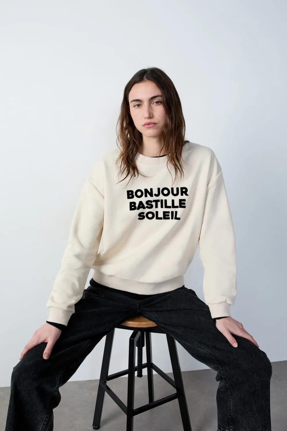 Clearance ETAM Sudadera estampada "Bonjour Bastille Soleil" CRUDO