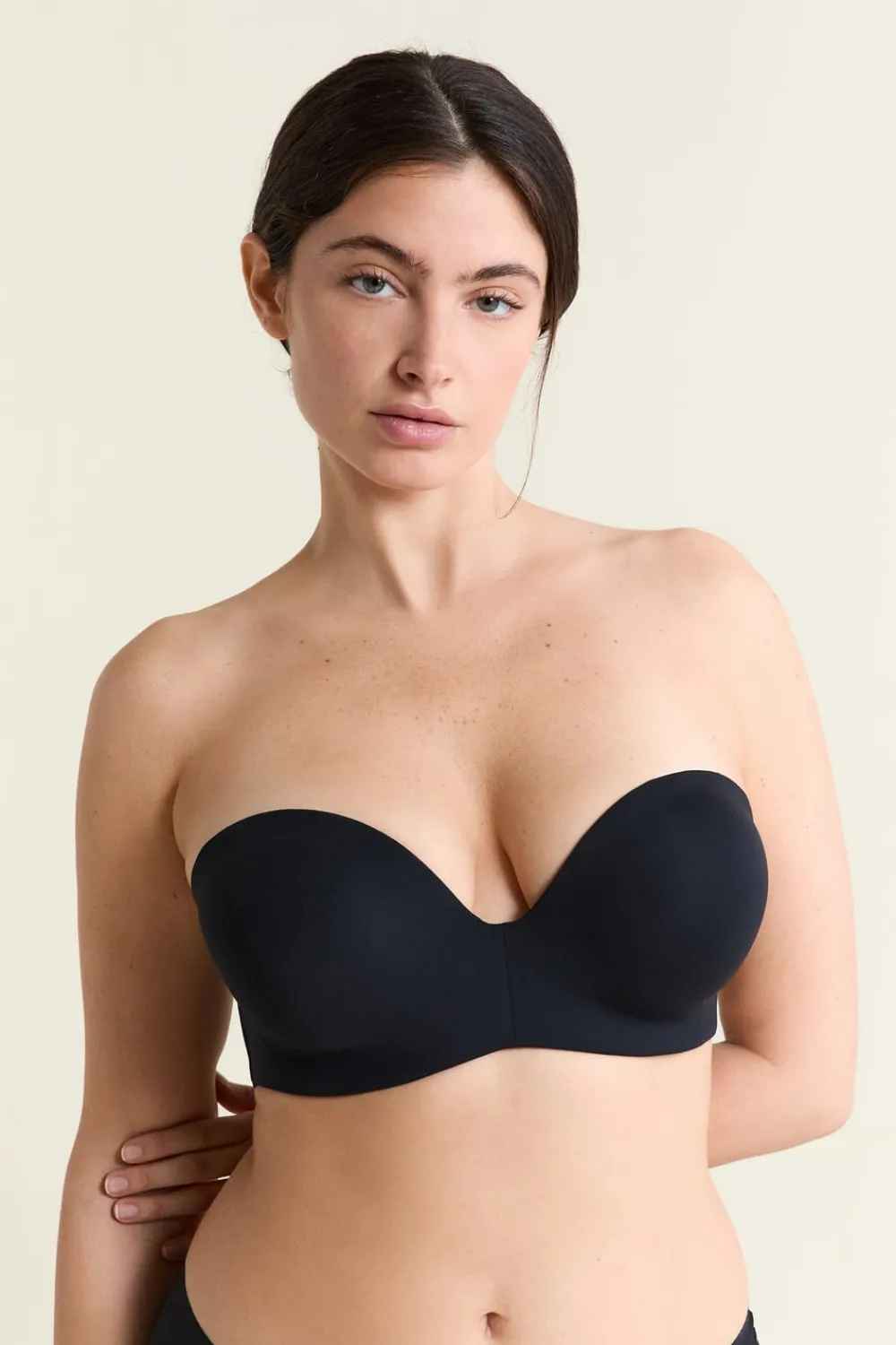 New ETAM Sujetador bandeau, copas C-E, tirantes desmontables NEGRO